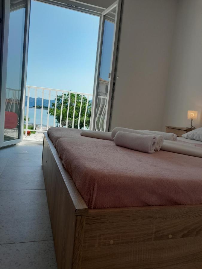 Apartmani Urlic Sreser Bagian luar foto