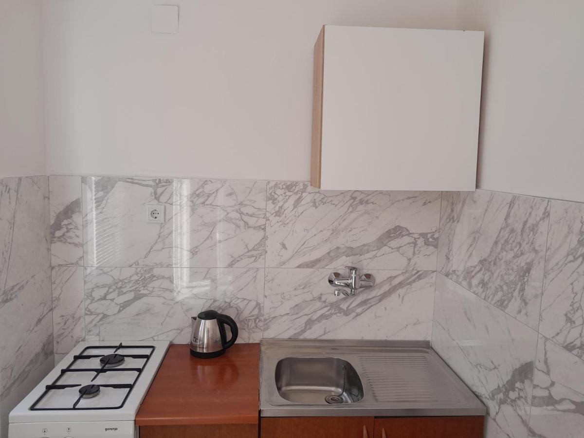 Apartmani Urlic Sreser Bagian luar foto