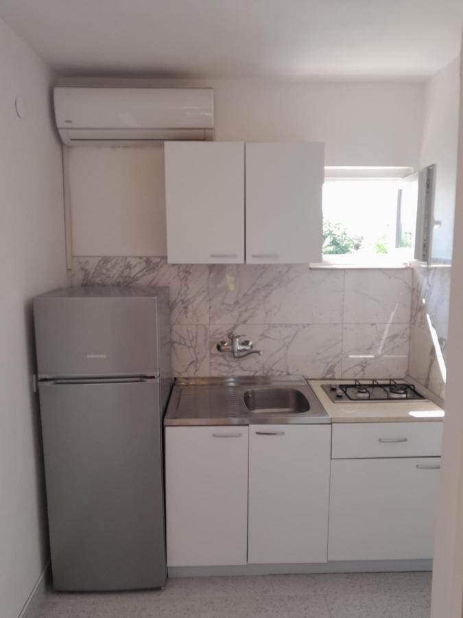 Apartmani Urlic Sreser Bagian luar foto